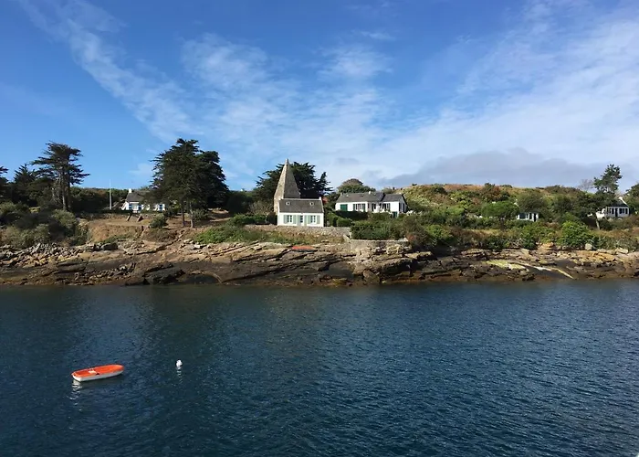 La Maison Des Matignon 1 Bed & Breakfast